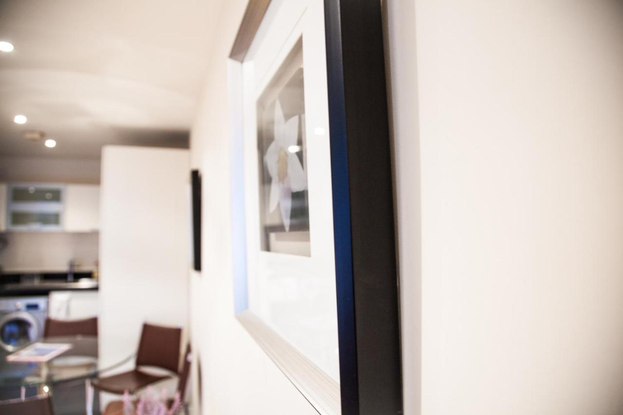 Canary Wharf Retreat - Serviced Apartments Лондон Экстерьер фото